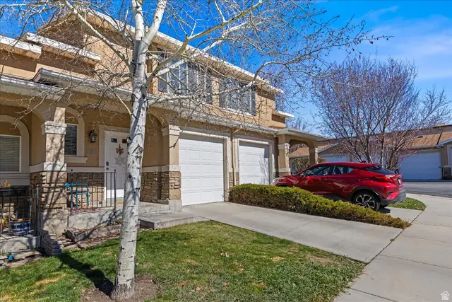 628 W Creek Bluff Cv, Sandy, UT 84070 - #3