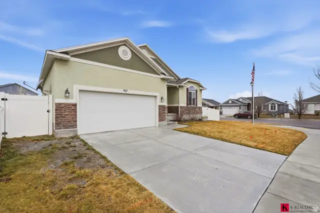 927 N Petro Dr W, Tooele, UT 84074 - #2