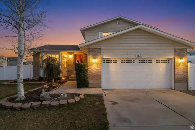 12241 S Paulson Cir W, Riverton, UT 84065 - #3
