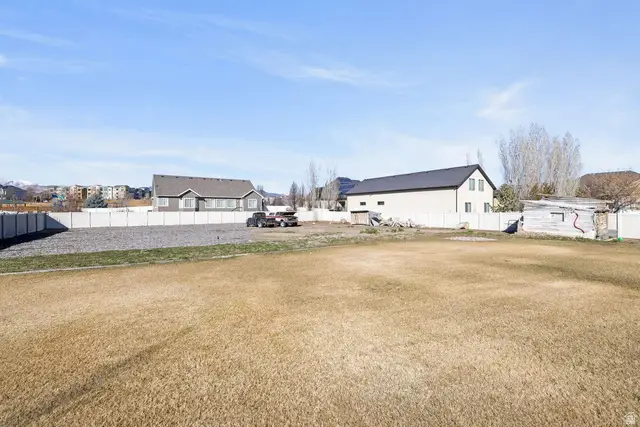 11010 S Lucas Ln, South Jordan, UT 84095 - #2