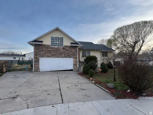 3062 Hadley Ct, West Valley City, UT 84128 - #1