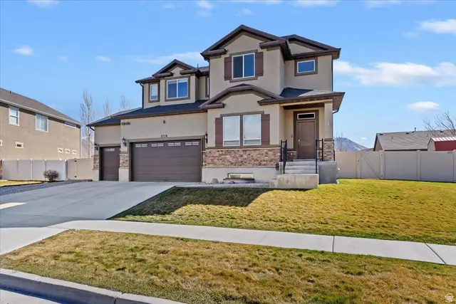 5778 N Parkview Dr, Stansbury Park, UT 84074 - #2