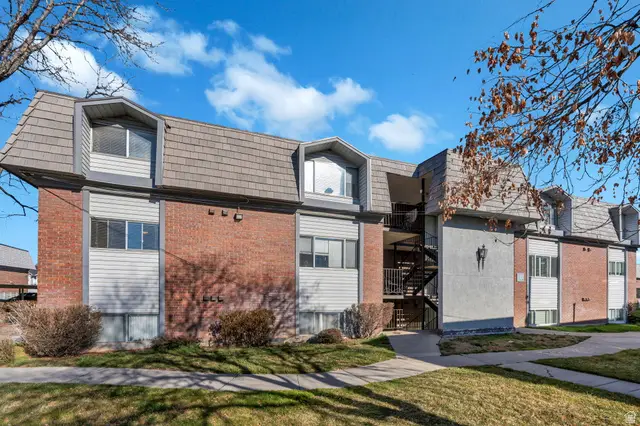 1676 N Hickory Ln, Provo, UT 84604 - #1