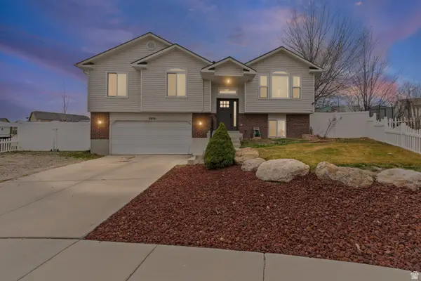 6976 S Kokopelli Ct W, West Jordan, UT 84081