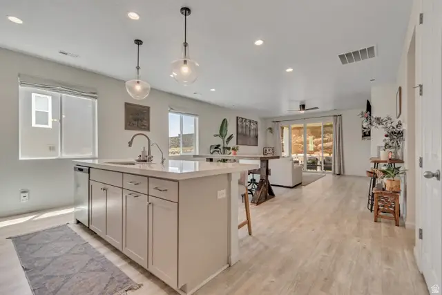 2103 N Elderberry Dr W, Saratoga Springs, UT 84045 - #3