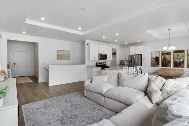 949 S Red Cliff Dr, Santaquin, UT 84655 - #3