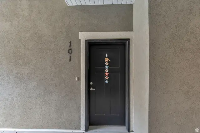 1816 W Eaglewood Dr #101, Saratoga Springs, UT 84045 - #2