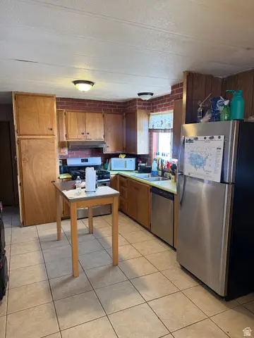 2491 N Highway 89 N, Pleasant View, UT 84404 - #2