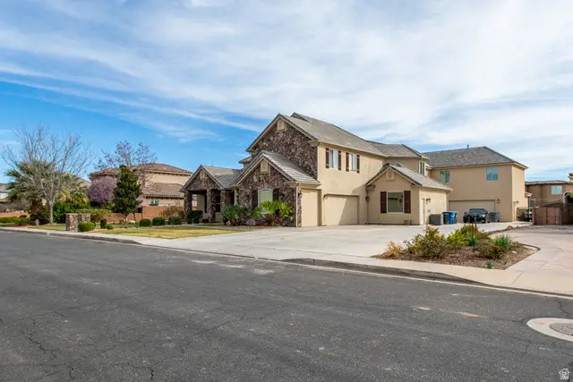 325 W River Willow Ln Ln, Washington, UT 84780 - #3