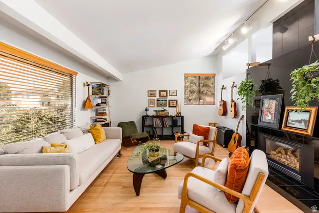 7717 S 3500 E, Cottonwood Heights, UT 84121 - #3