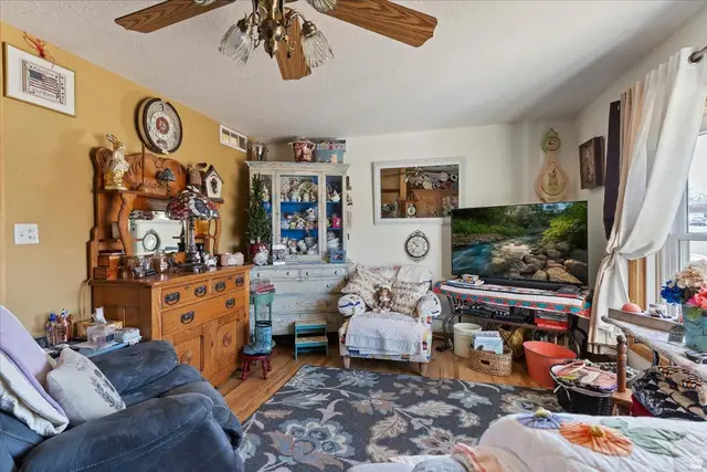 224 W 4600 S, Washington Terrace, UT 84405 - #3