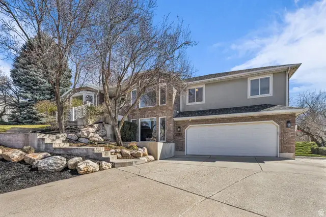 882 E Windsor Ln N, Kaysville, UT 84037 - #2
