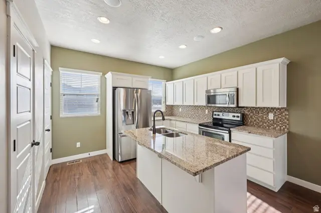 420 N Main St #22, Kaysville, UT 84037 - #3