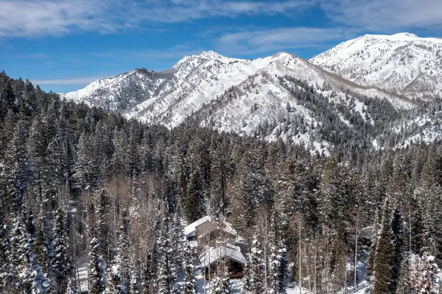 9443 E Wild Clematis Ln S, Brighton, UT 84121 - #1