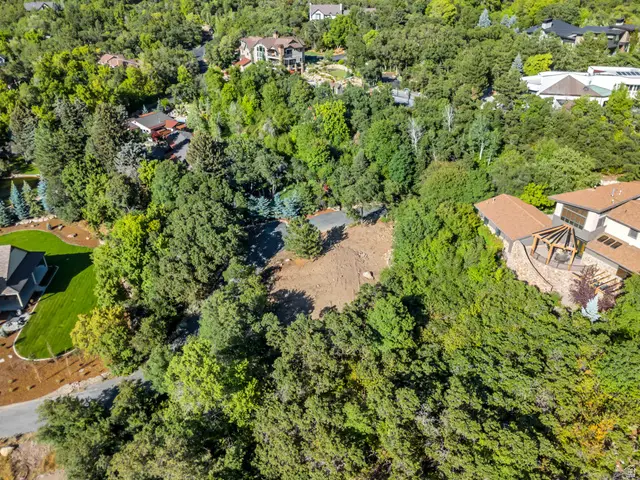 3316 E Lone Springs Cv S, Sandy, UT 84092 - #2