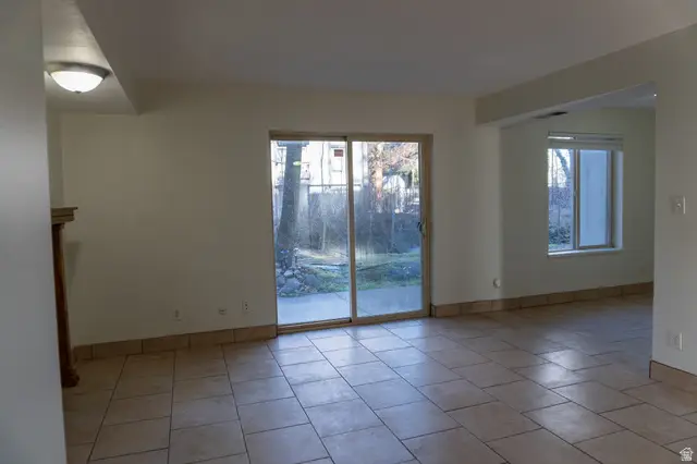 450 E Creekside Cir #B, Murray, UT 84107 - #3