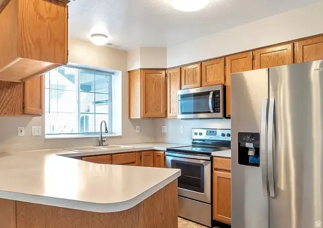 380 W 4900 S #11, Washington Terrace, UT 84405 - #2