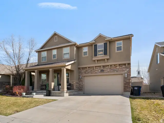 870 W Steeple Chase Dr, Kaysville, UT 84037 - #3
