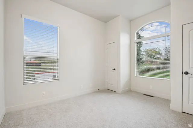 1260 N 200 W, Bountiful, UT 84010 - #3