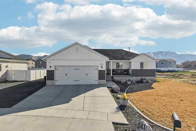 541 S 400 W, Tremonton, UT 84337 - #1