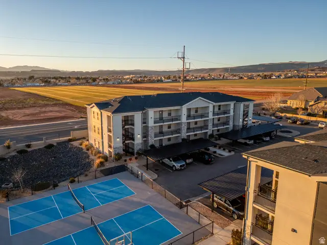 1167 E Telegraph St N #A203, Washington, UT 84780 - #1