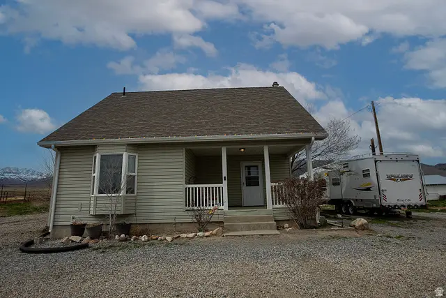 16 N Taylor Rd W, Grantsville, UT 84029 - #2