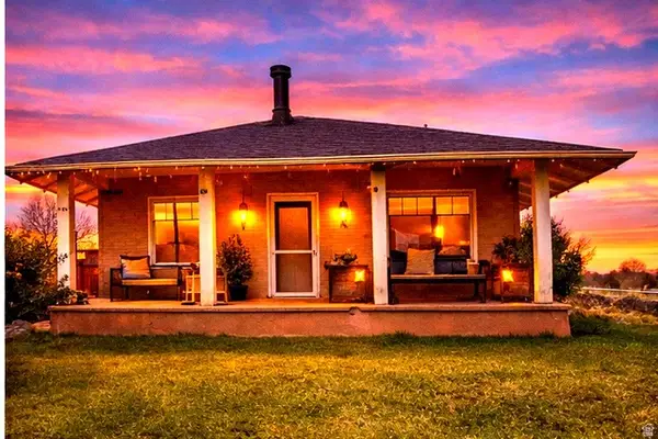 393 W Center St, Springville, UT 84663