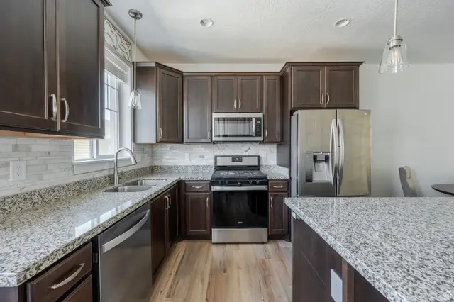 1648 N Westview Ln, Salem, UT 84653 - #3