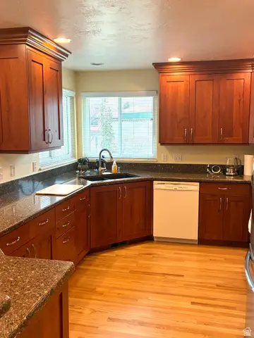 2329 W Henry Alice Ct, West Jordan, UT 84084 - #2