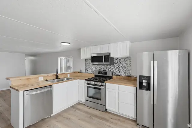 1260 W 450 N, Clearfield, UT 84015 - #2