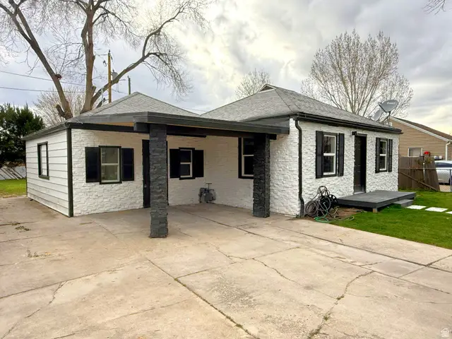 1308 S Stewart St W, Salt Lake City, UT 84104 - #2