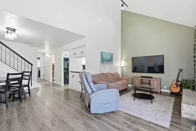 8109 S Cottonwood Hills Cir S, Sandy, UT 84094 - #1