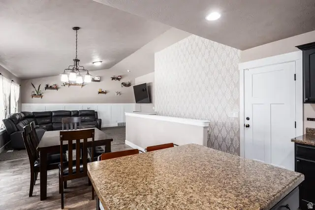 237 E Tate Ct, Grantsville, UT 84029 - #3