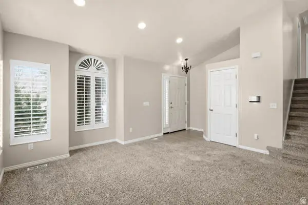 687 W 2025 N, Centerville, UT 84014 - #2