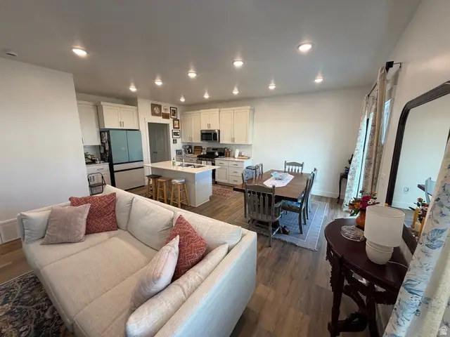 687 W 575 N, Smithfield, UT 84335 - #3