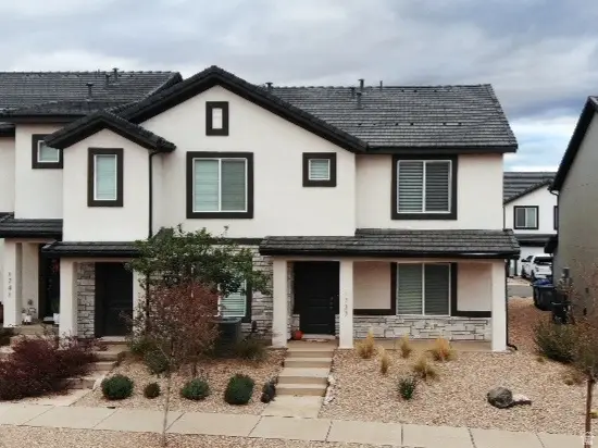 1737 S Devils Garden Ln, Washington, UT 84780