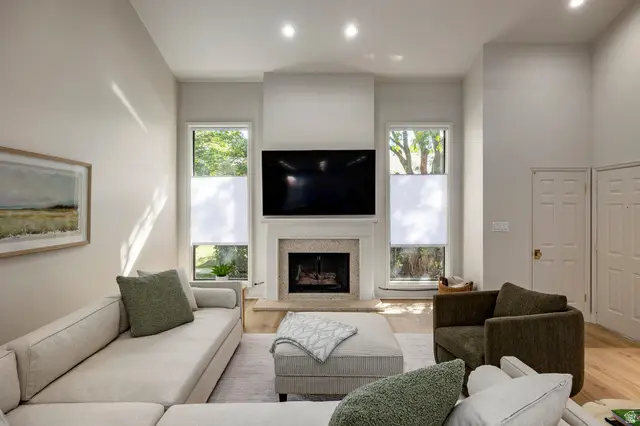 1706 E 6485 S, Salt Lake City, UT 84121 - #3