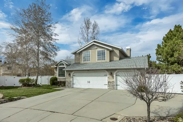 5446 S Crosspointe Cir, Taylorsville, UT 84123 - #3