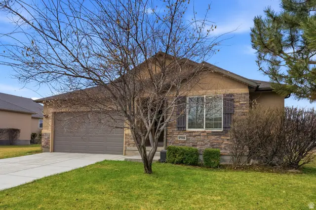 7721 N Bristlecone Rd, Eagle Mountain, UT 84005 - #3