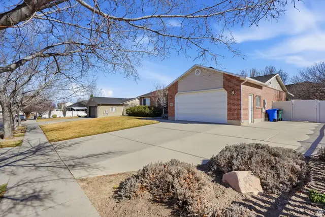 9341 S Copper Ln, West Jordan, UT 84088 - #2
