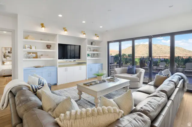 2272 N Double Eagle Ln, Washington, UT 84780 - #1