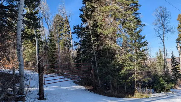 219 Upper Oak Cir #40, Huntsville, UT 84317