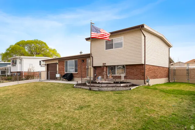 4581 W Palmer Dr, West Valley City, UT 84120 - #2