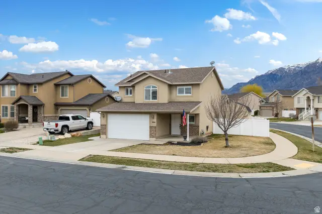 804 Willowbrook Ln, Pleasant View, UT 84404 - #2