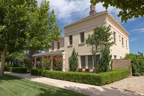 4376 W Canterbury Rd, Hurricane, UT 84737