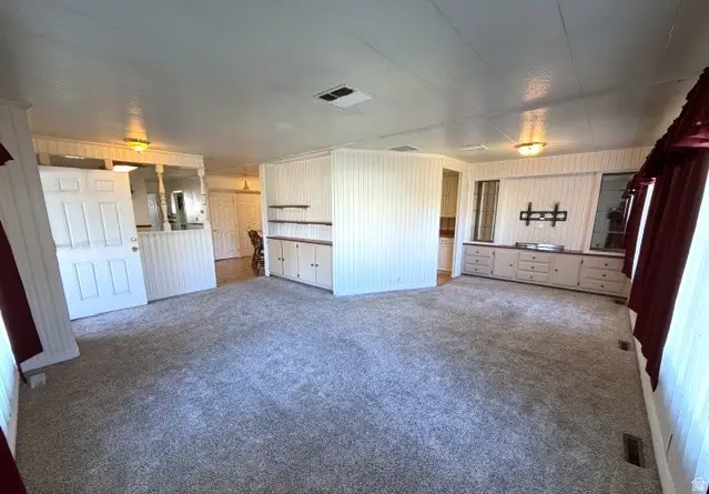 4583 S Monte Vista Dr, Taylorsville, UT 84123 - #2