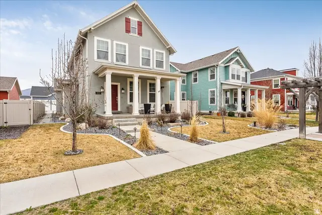 2052 W Phillips St, Kaysville, UT 84037 - #3