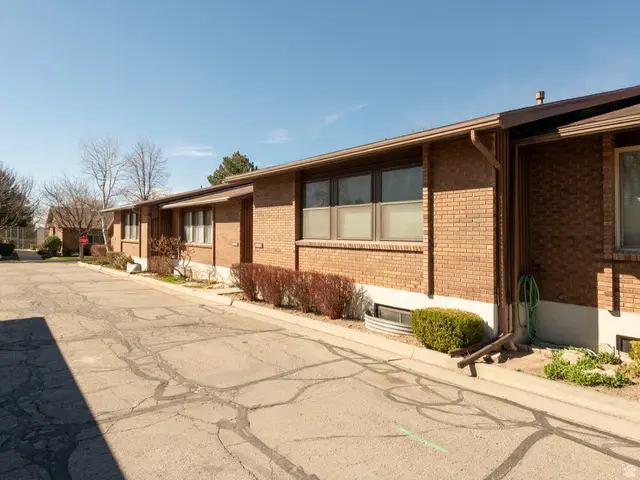 1907 E 3380 S, Millcreek, UT 84106 - #1