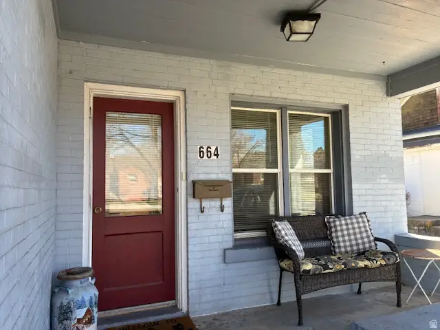 664 E Center St, Logan, UT 84321 - #2