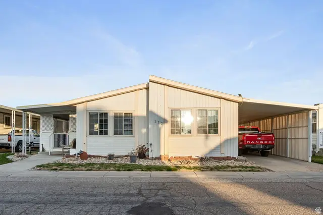 1111 N 2000 W #222, Farr West, UT 84404 - #2